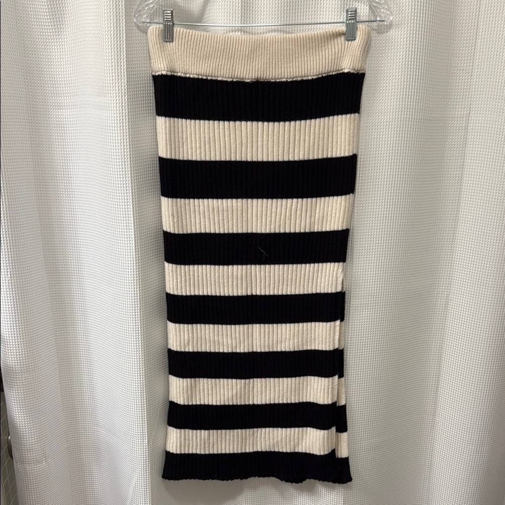 SHEIN Black and Cream Striped Pencil Skirt